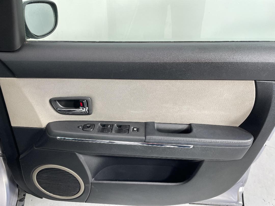 Photo '15' of Mazda Verisa