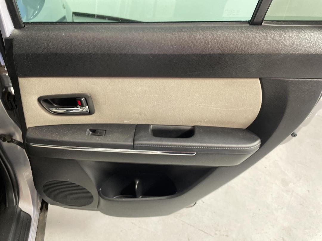 Photo '19' of Mazda Verisa