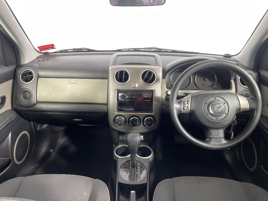 Photo '17' of Mazda Verisa