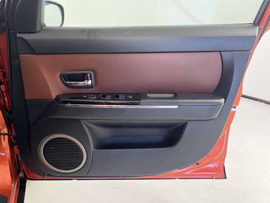 Photo '14' of Mazda Verisa