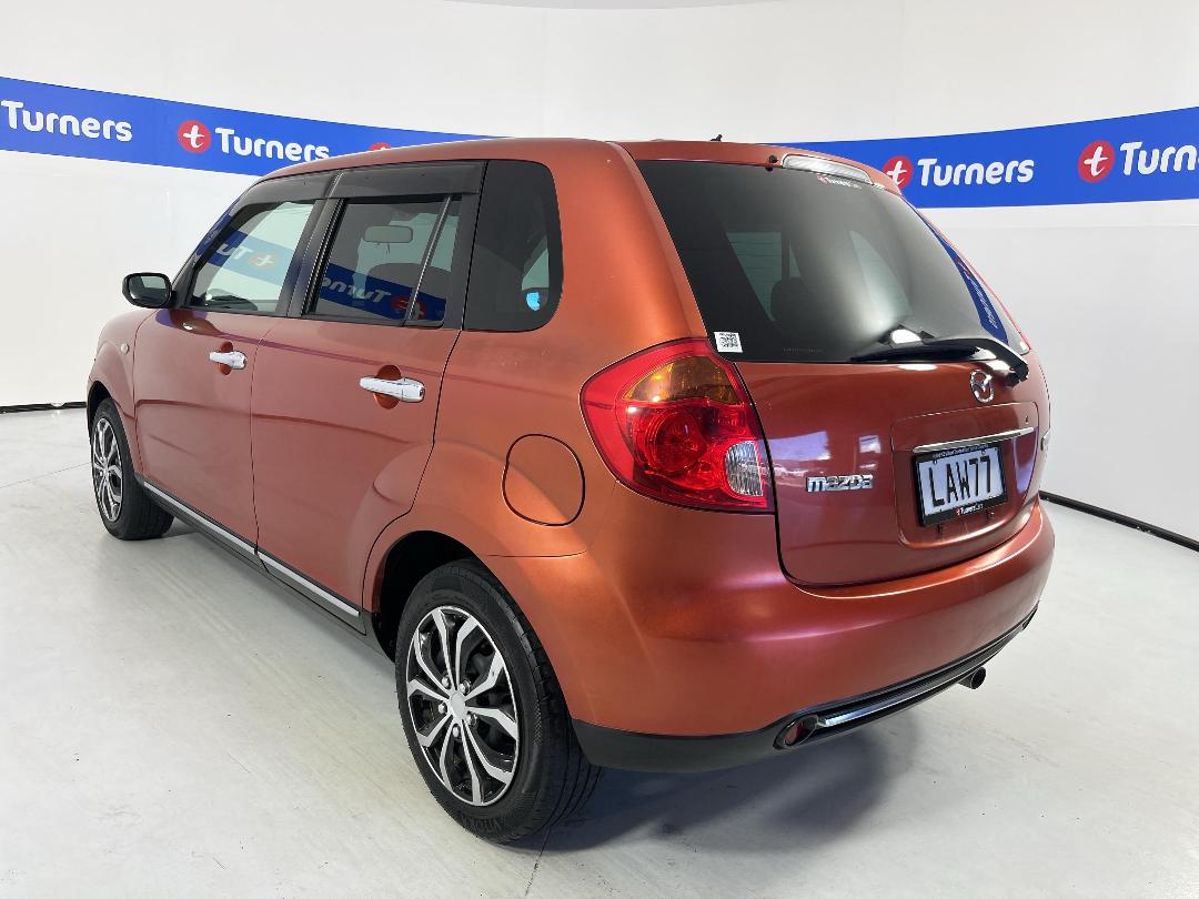 Photo '5' of Mazda Verisa