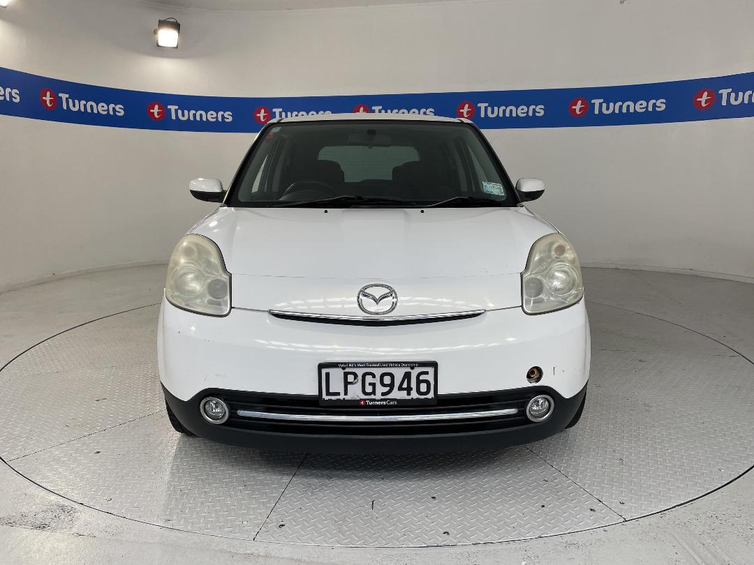 Photo '2' of Mazda Verisa