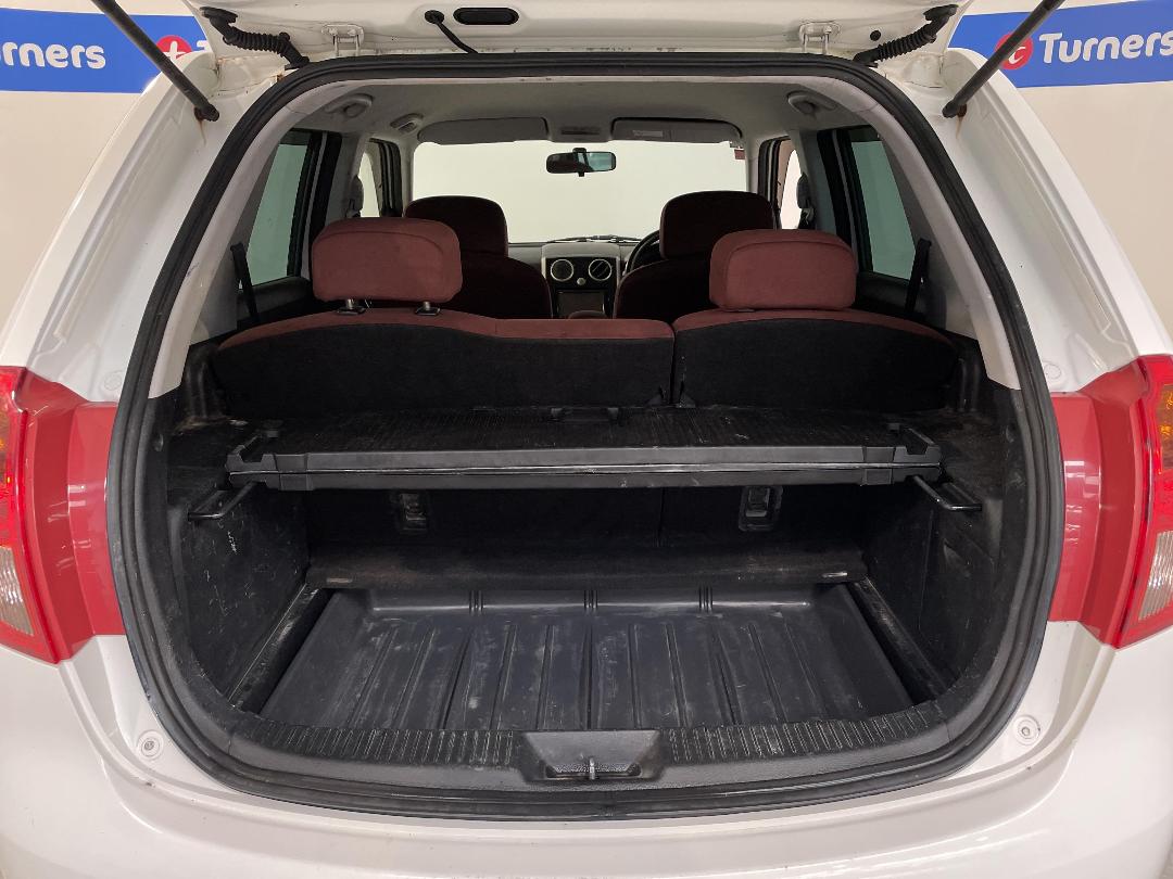 Photo '14' of Mazda Verisa