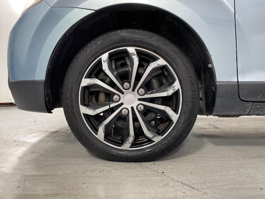 Photo '10' of Mazda Verisa