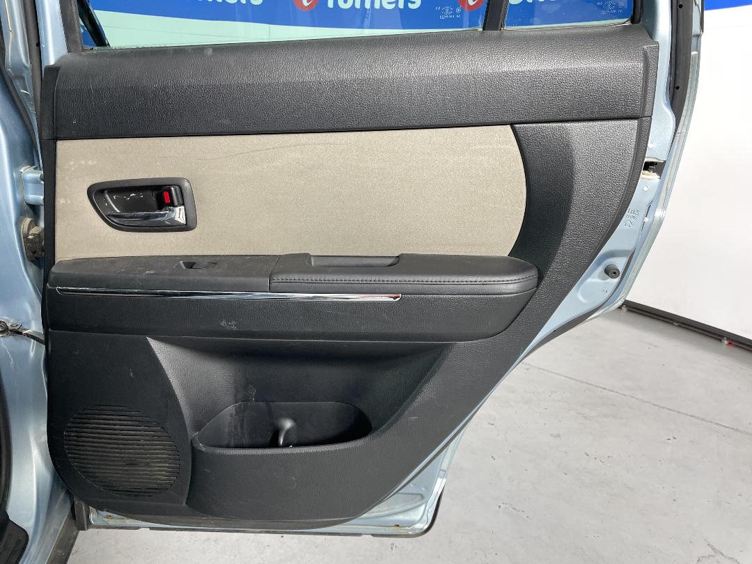 Photo '19' of Mazda Verisa