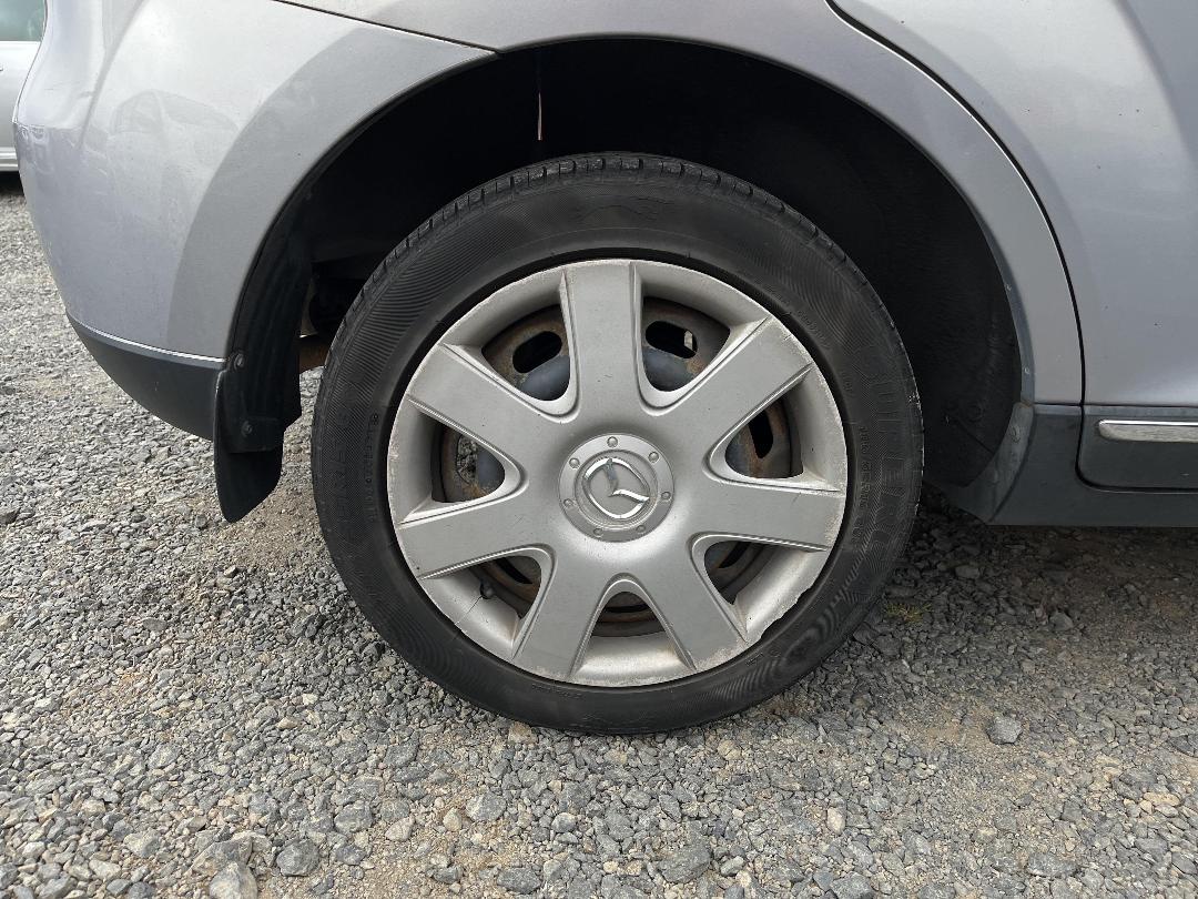 Photo '10' of Mazda Verisa