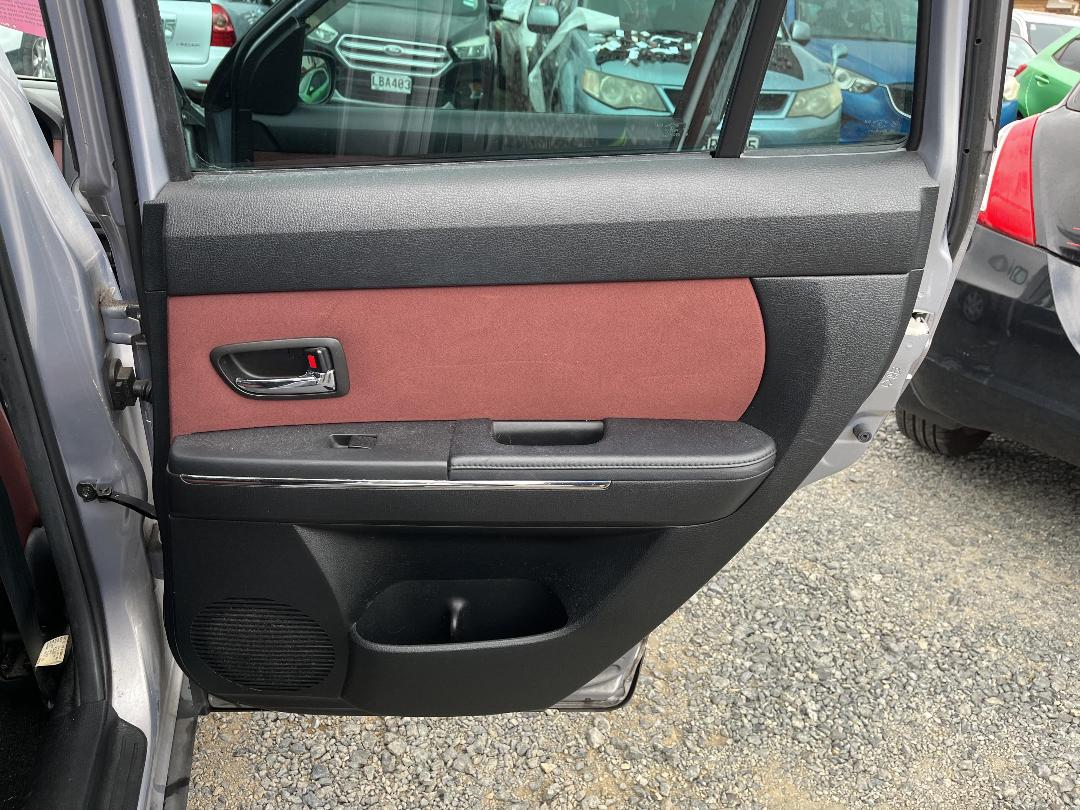 Photo '17' of Mazda Verisa