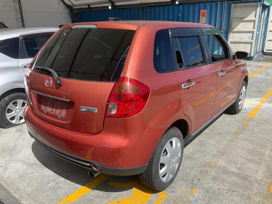 Photo '6' of Mazda Verisa