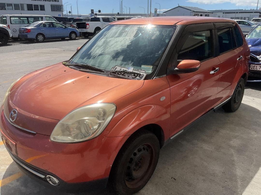 Photo '3' of Mazda Verisa