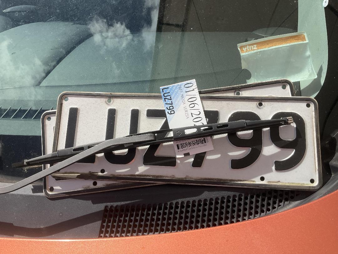 Photo '15' of Mazda Verisa