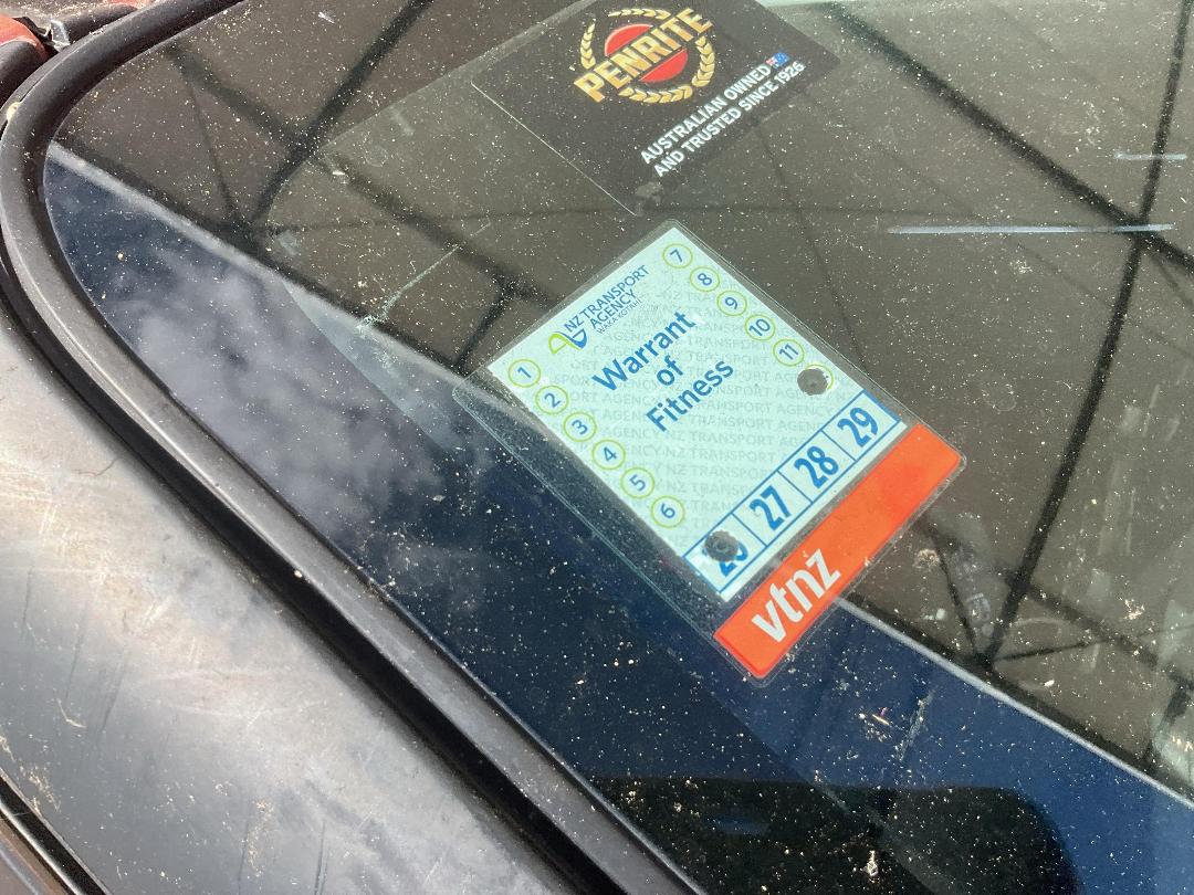 Photo '16' of Mazda Verisa