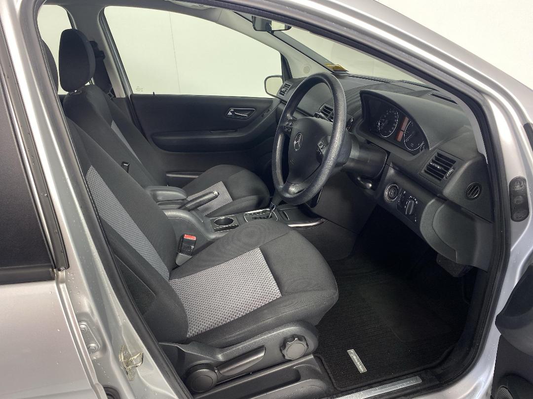 Photo '16' of Mercedes-Benz A170 Photo '16' of Mercedes-Benz A170