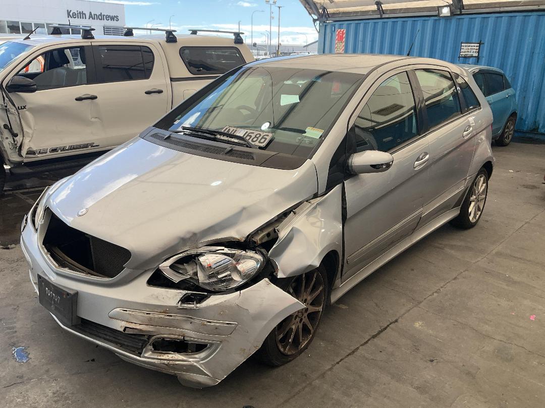 Photo '3' of Mercedes-Benz B170