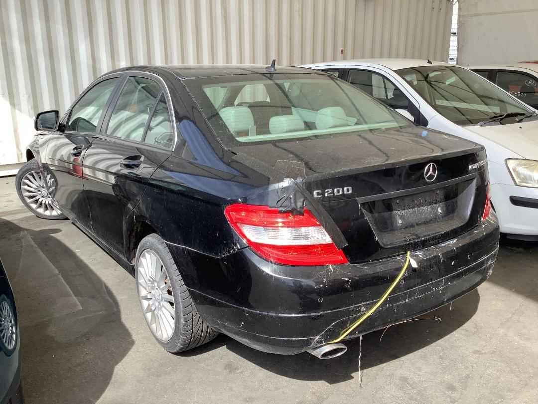 Photo '4' of Mercedes-Benz C-Class C200K Classic Photo '4' of Mercedes-Benz C-Class C200K Classic