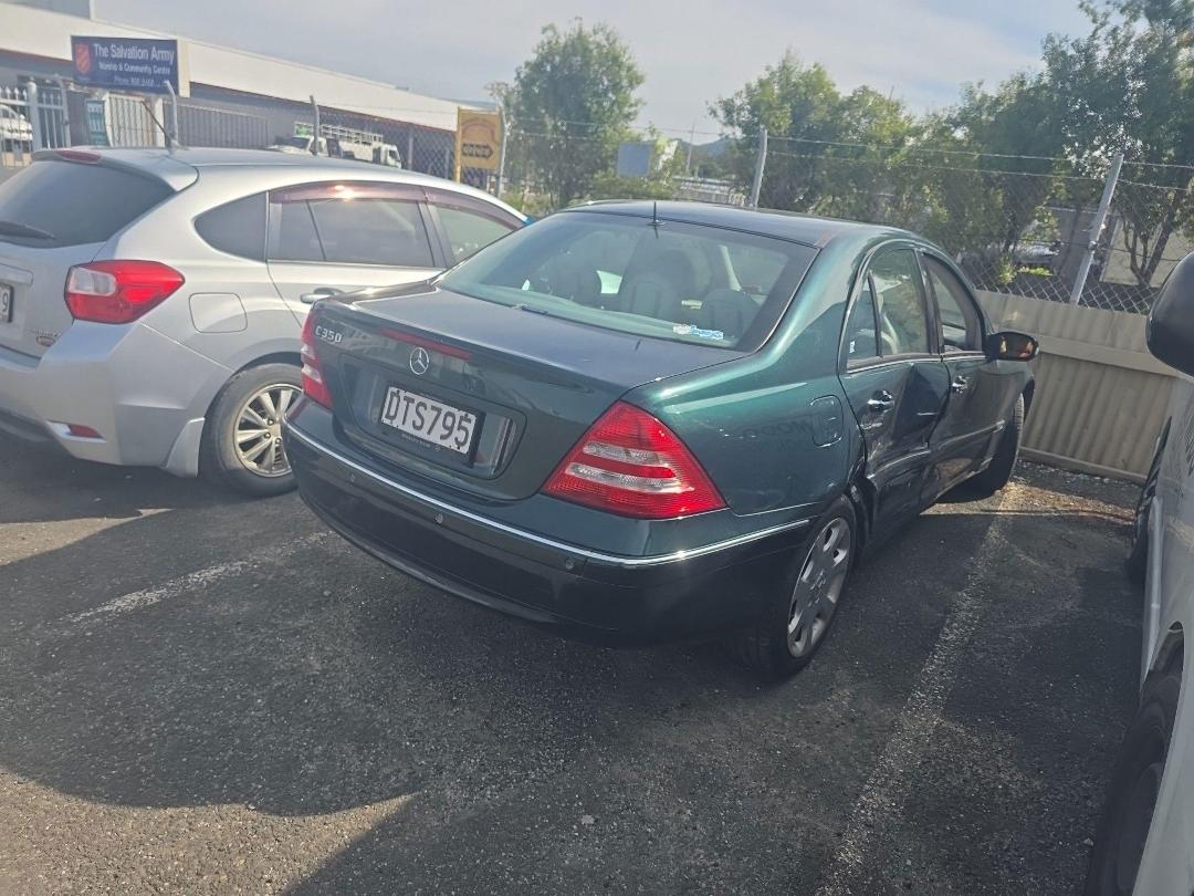 Photo '5' of Mercedes-Benz C-Class C350 Avantgarde