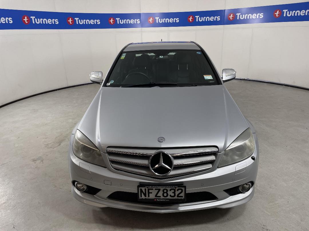 Photo '2' of Mercedes-Benz C200 Photo '2' of Mercedes-Benz C200