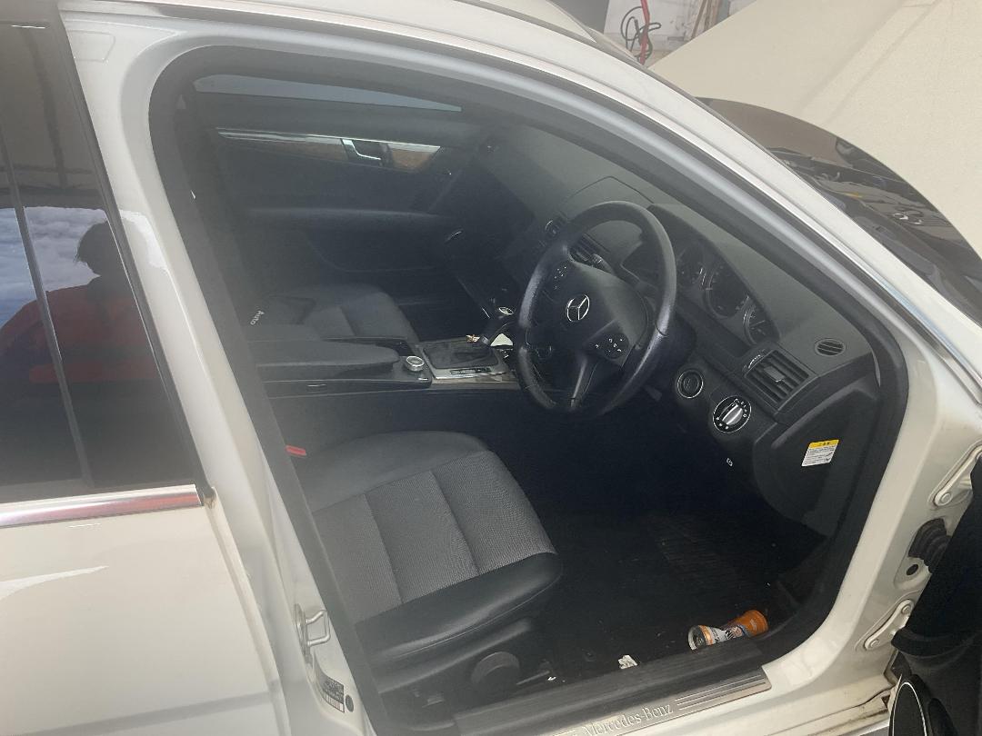 Photo '22' of Mercedes-Benz C200 Kompressor Photo '22' of Mercedes-Benz C200 Kompressor