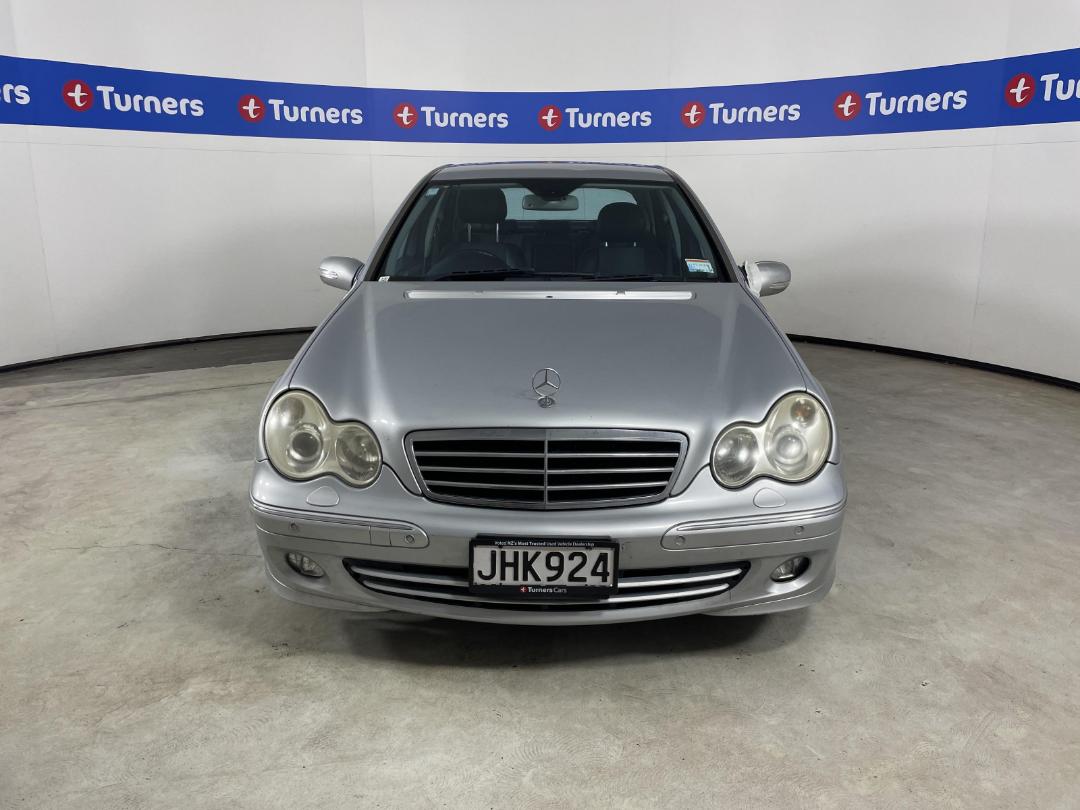 Photo '2' of Mercedes-Benz C230