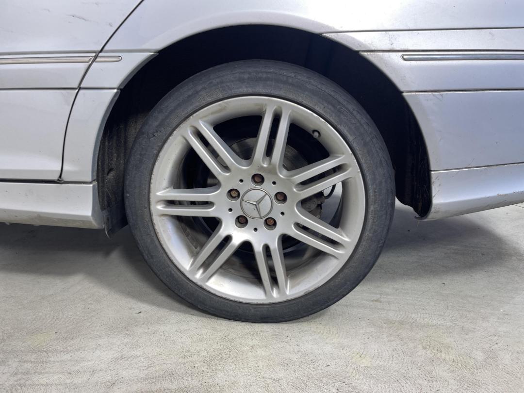 Photo '11' of Mercedes-Benz C230