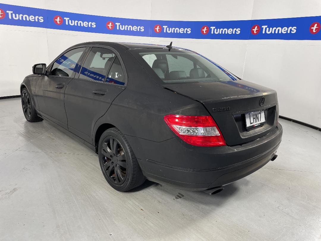 Photo '5' of Mercedes-Benz C250 Photo '5' of Mercedes-Benz C250