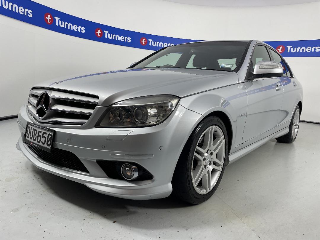 Photo '4' of Mercedes-Benz C300 Photo '4' of Mercedes-Benz C300