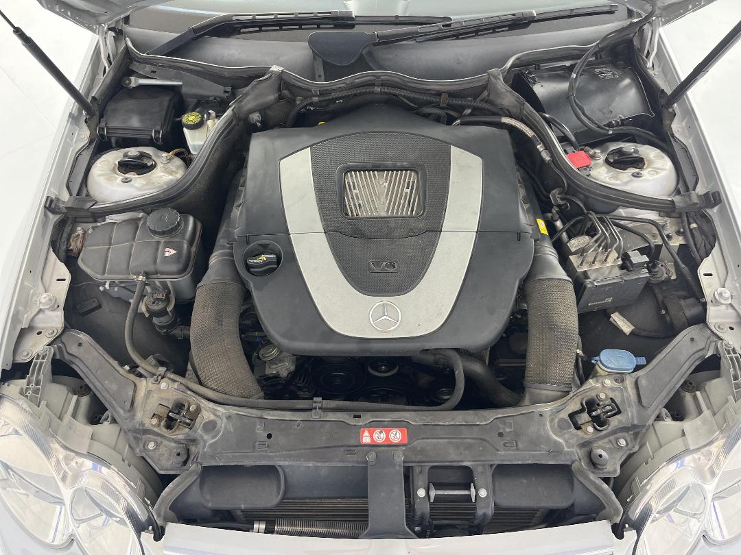 Photo '13' of Mercedes-Benz CLK-Class