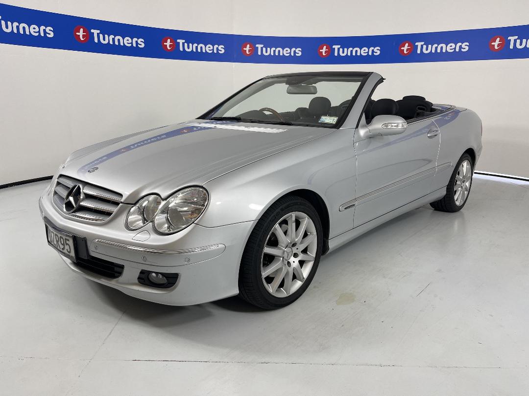 Photo '4' of Mercedes-Benz CLK-Class