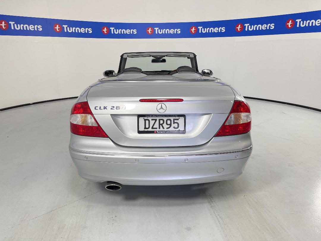 Photo '6' of Mercedes-Benz CLK-Class