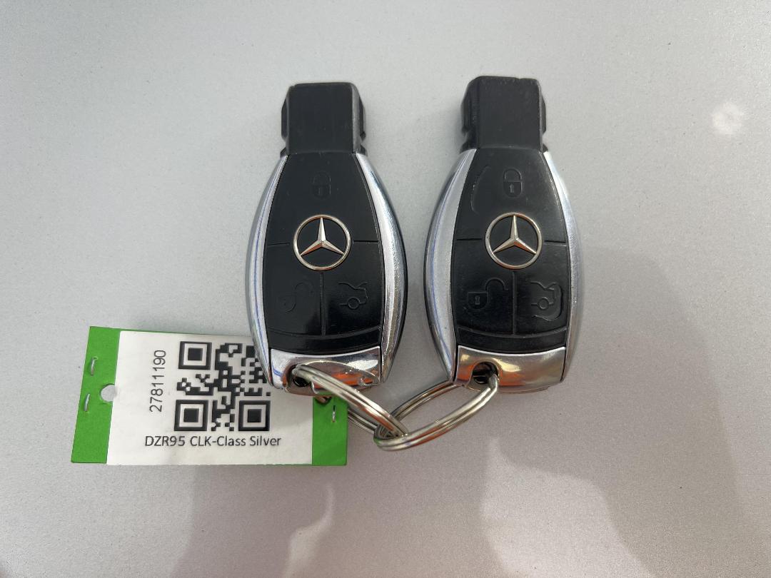 Photo '20' of Mercedes-Benz CLK-Class