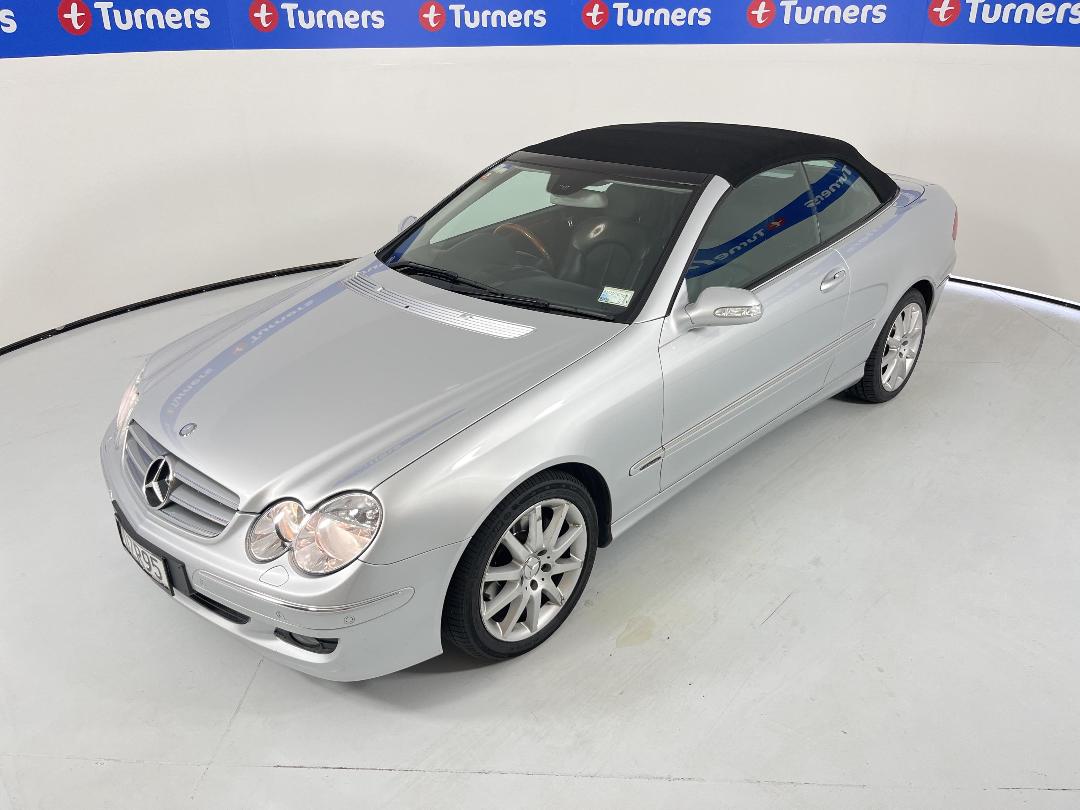 Photo '31' of Mercedes-Benz CLK-Class