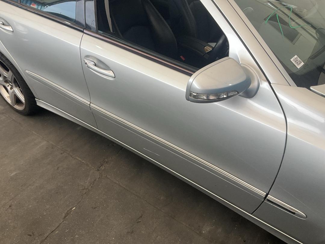 Photo '3' of Mercedes-Benz E350