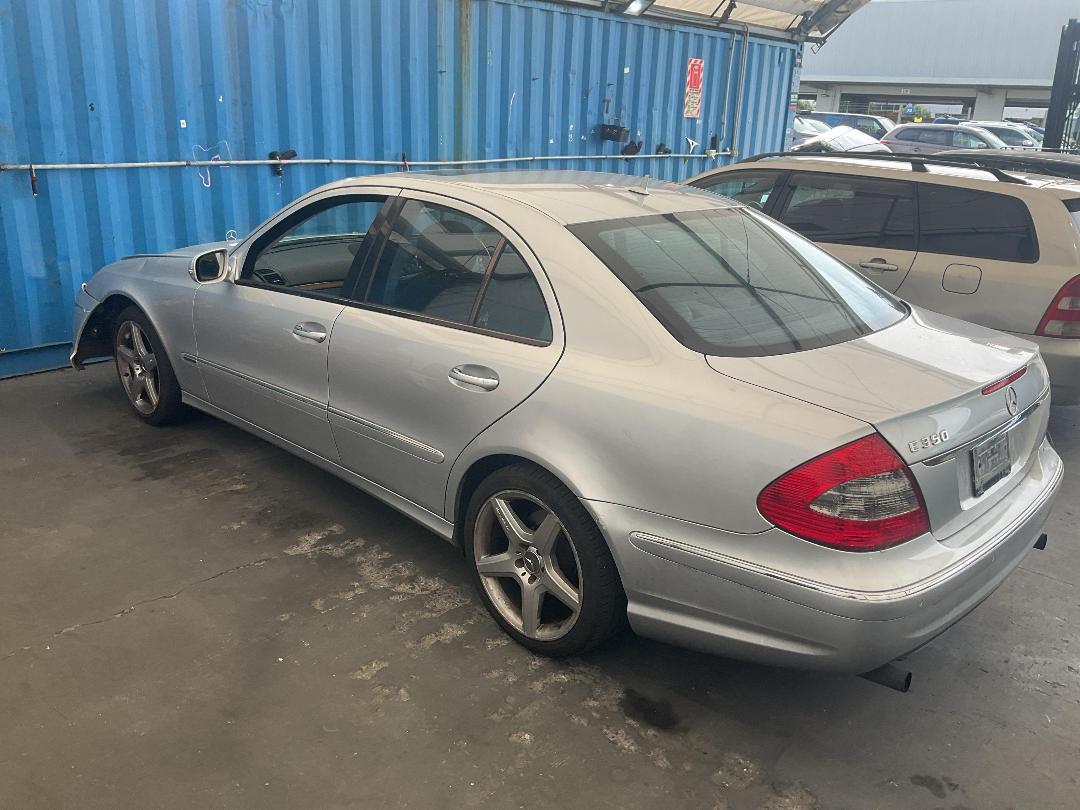 Photo '11' of Mercedes-Benz E350