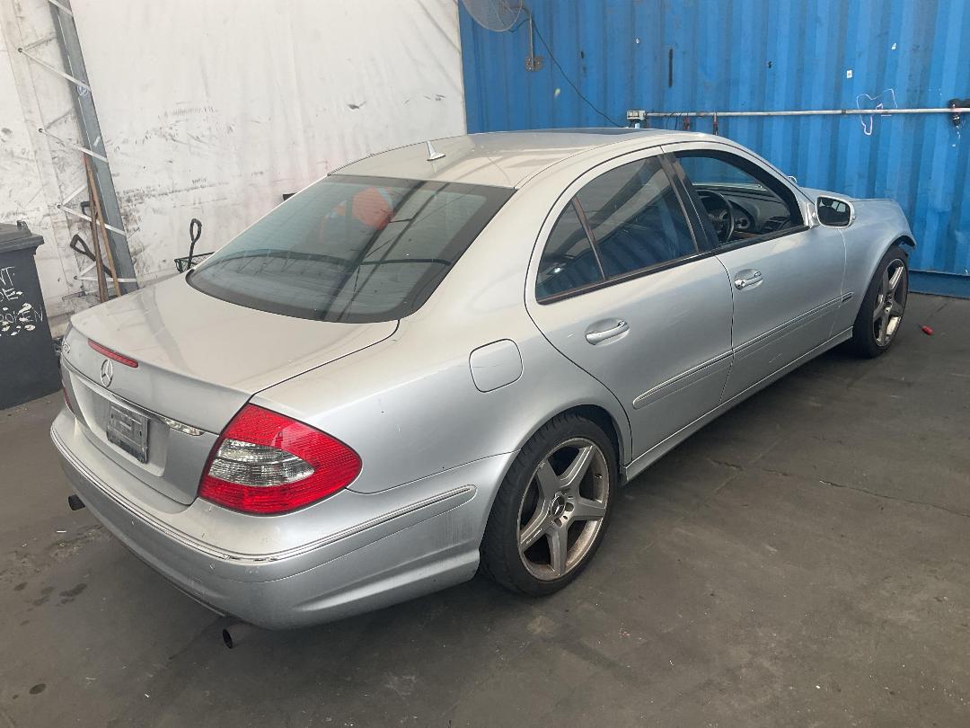 Photo '14' of Mercedes-Benz E350