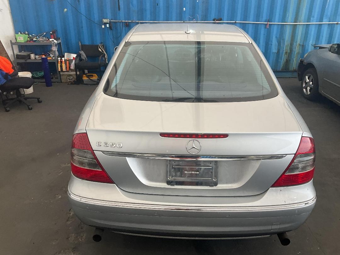 Photo '13' of Mercedes-Benz E350