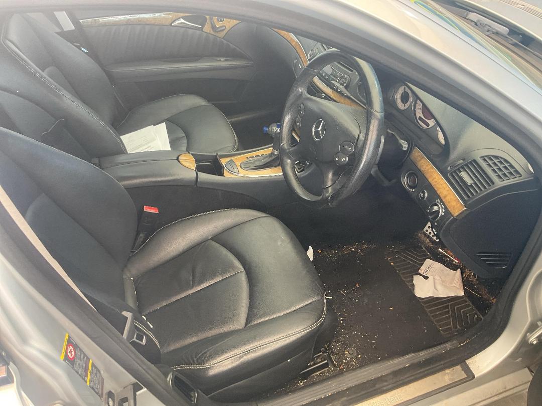 Photo '22' of Mercedes-Benz E350