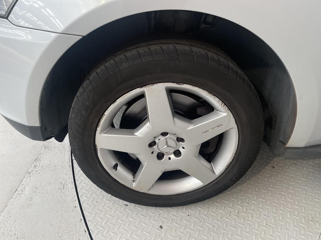 Photo '10' of Mercedes-Benz M-Class Photo '10' of Mercedes-Benz M-Class