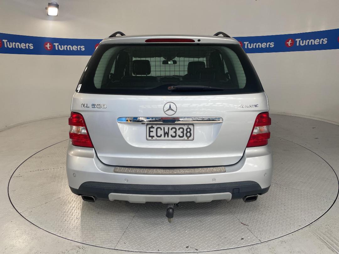 Photo '6' of Mercedes-Benz M-Class Photo '6' of Mercedes-Benz M-Class