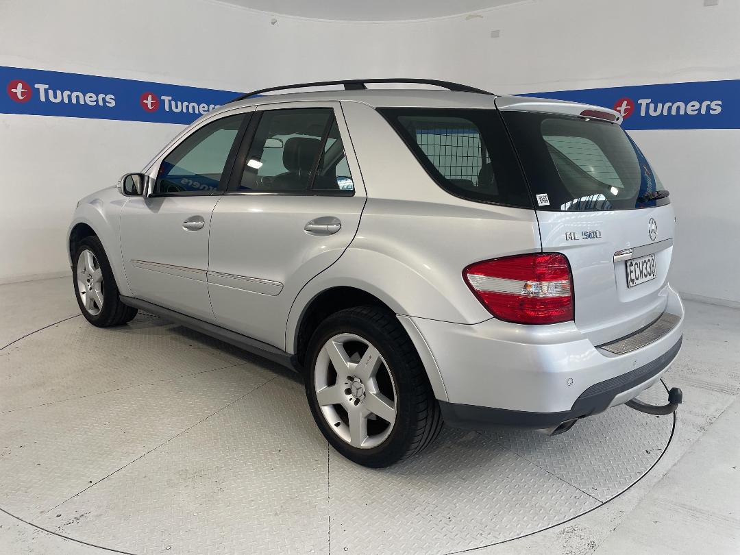 Photo '5' of Mercedes-Benz M-Class Photo '5' of Mercedes-Benz M-Class