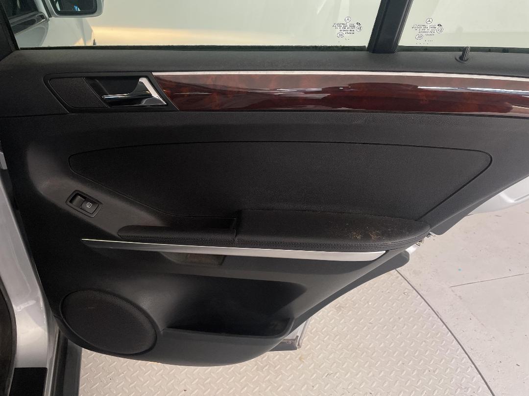 Photo '19' of Mercedes-Benz M-Class Photo '19' of Mercedes-Benz M-Class