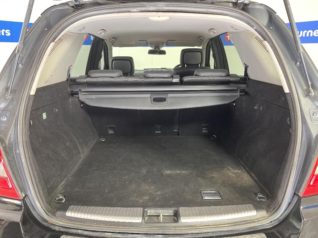 Photo '14' of Mercedes-Benz M-Class Photo '14' of Mercedes-Benz M-Class