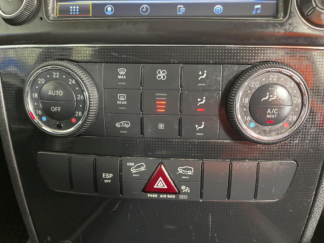 Photo '24' of Mercedes-Benz M-Class Photo '24' of Mercedes-Benz M-Class