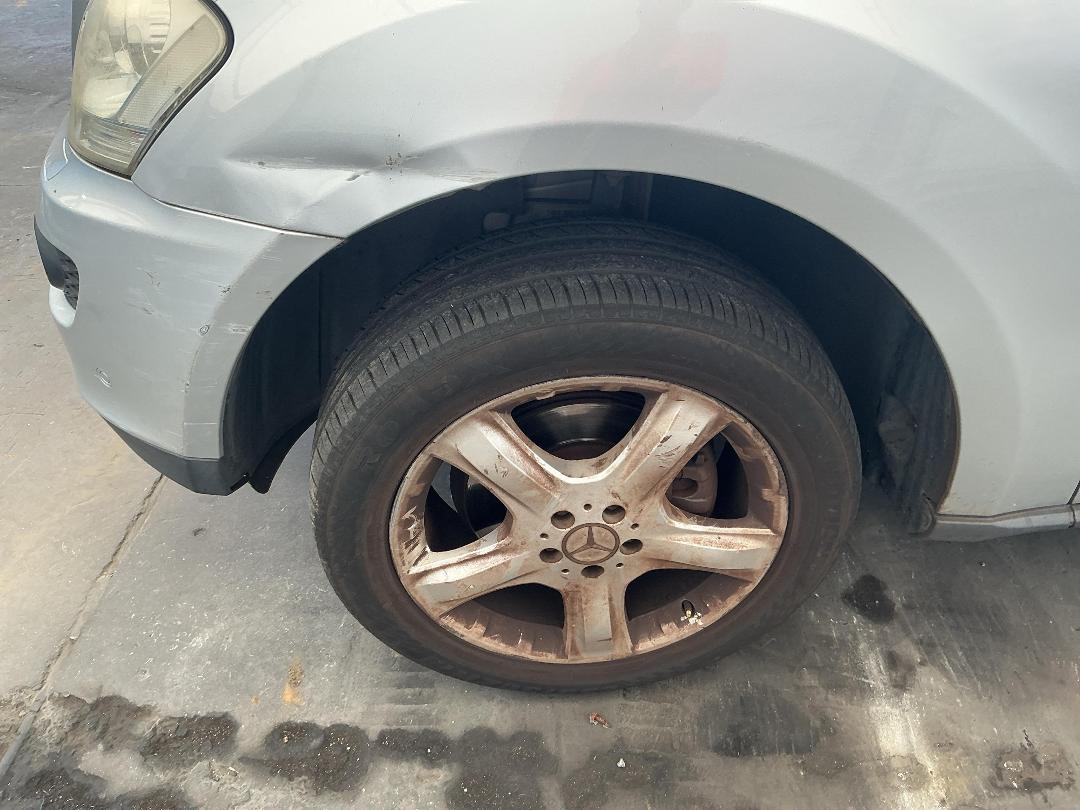 Photo '7' of Mercedes-Benz Ml350