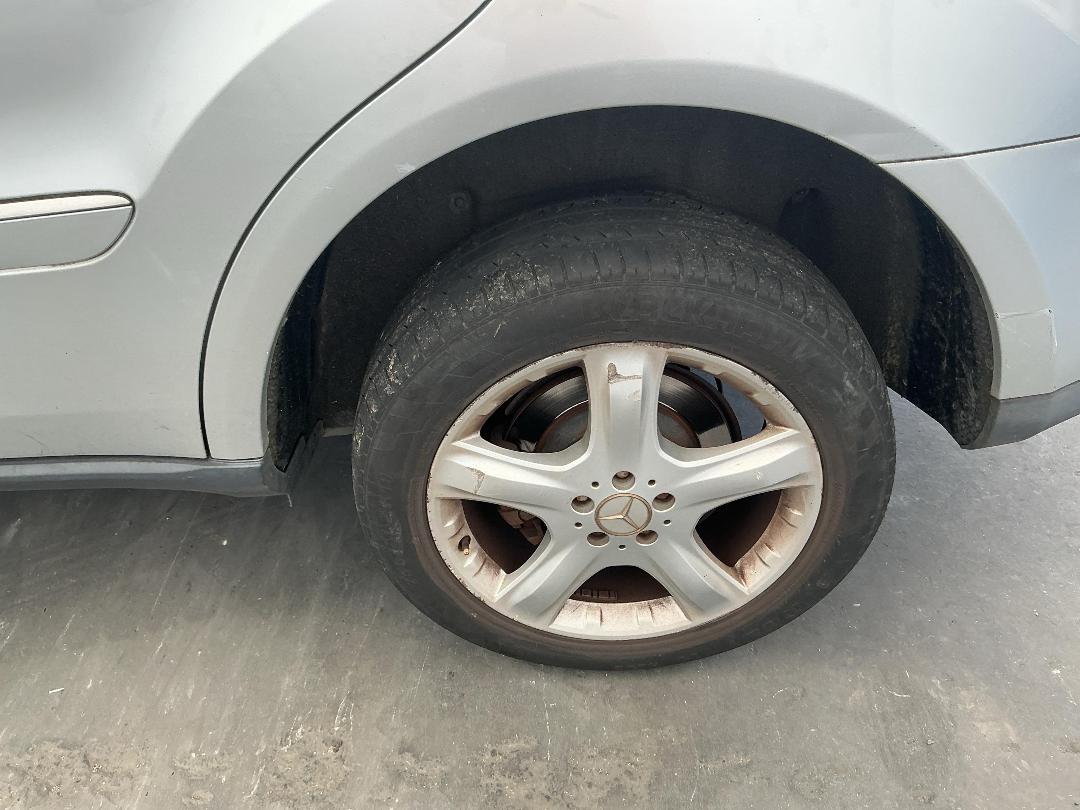 Photo '9' of Mercedes-Benz Ml350