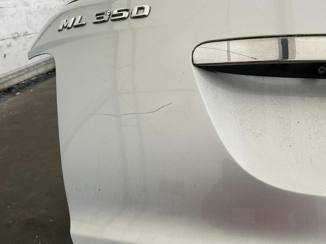 Photo '13' of Mercedes-Benz Ml350