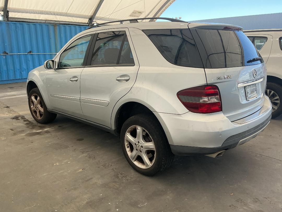 Photo '11' of Mercedes-Benz Ml350