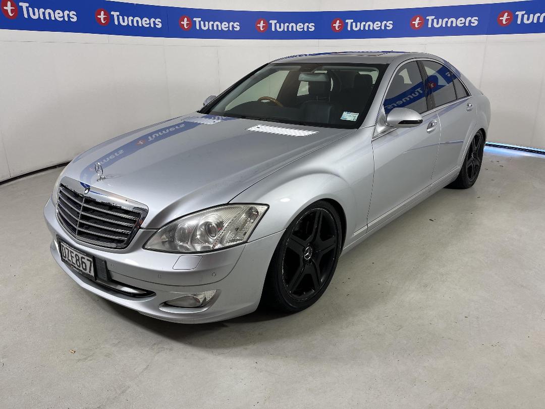 Photo '4' of Mercedes-Benz S-Class Photo '4' of Mercedes-Benz S-Class