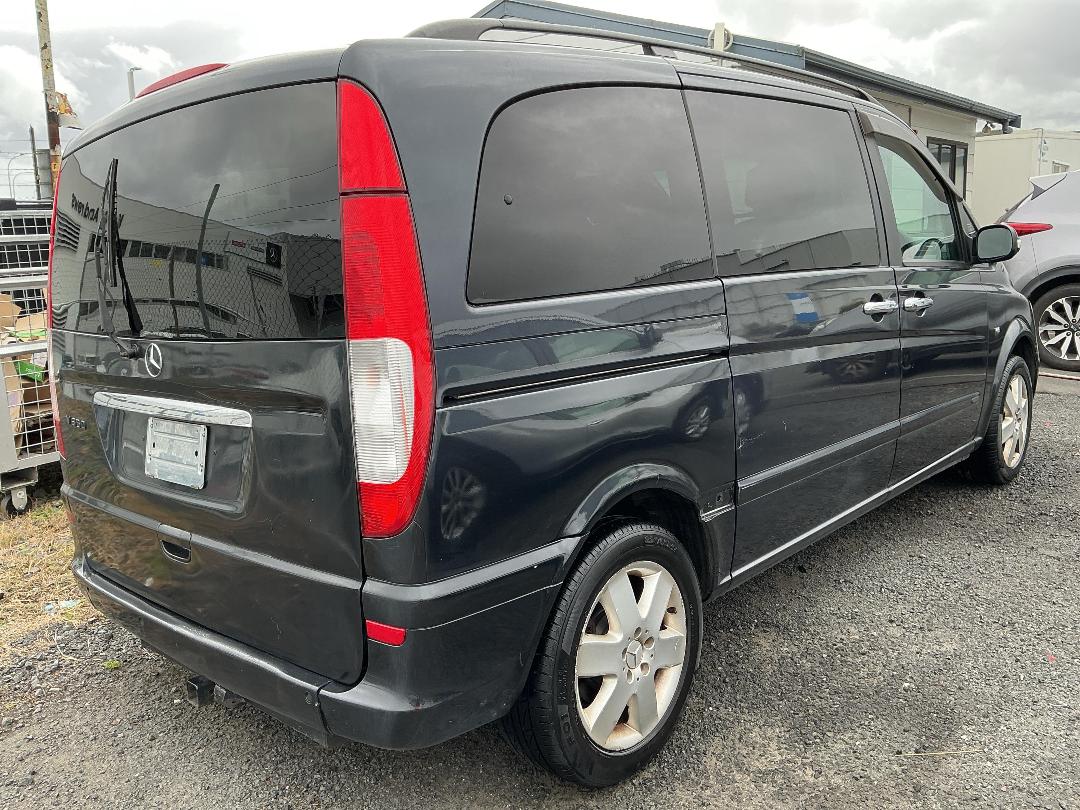 Photo '5' of Mercedes-Benz V350 Photo '5' of Mercedes-Benz V350