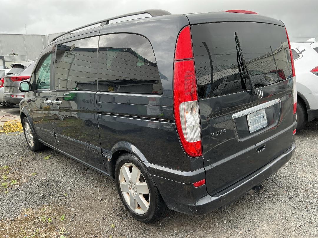 Photo '4' of Mercedes-Benz V350 Photo '4' of Mercedes-Benz V350