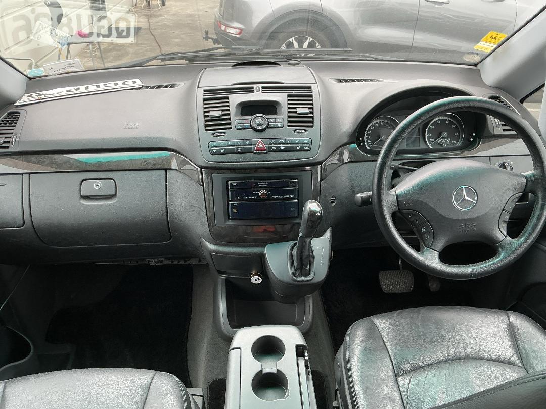 Photo '33' of Mercedes-Benz V350 Photo '33' of Mercedes-Benz V350