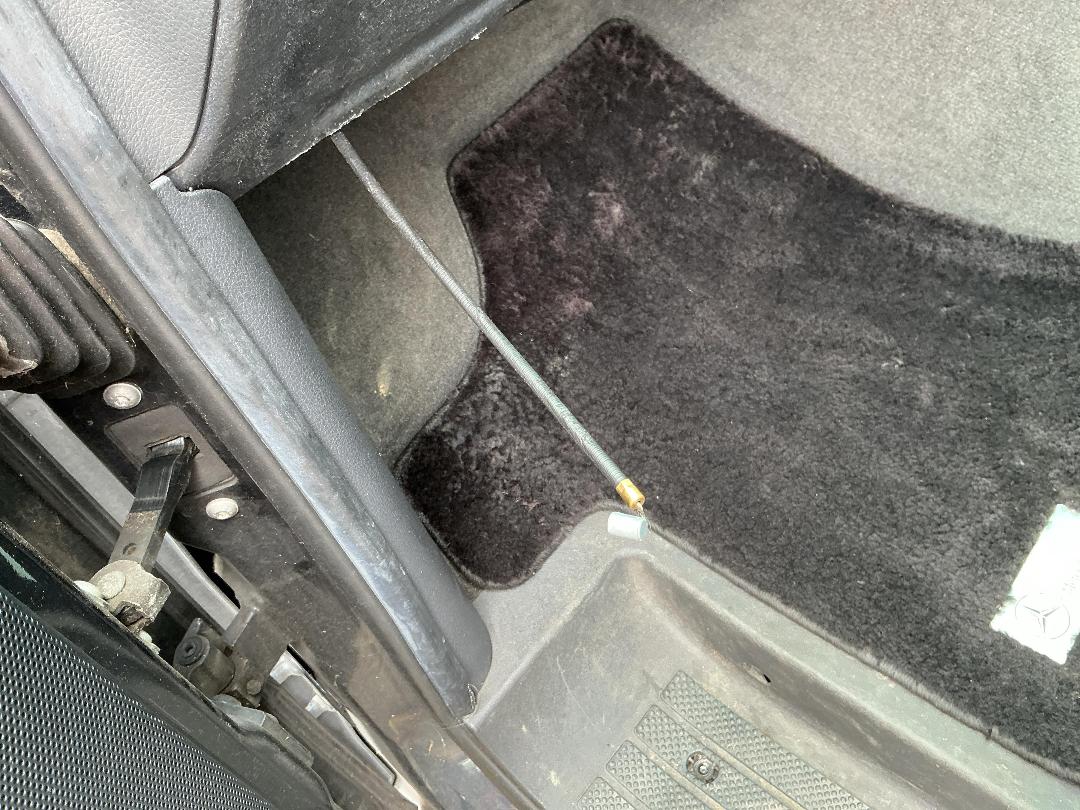 Photo '37' of Mercedes-Benz V350 Photo '37' of Mercedes-Benz V350